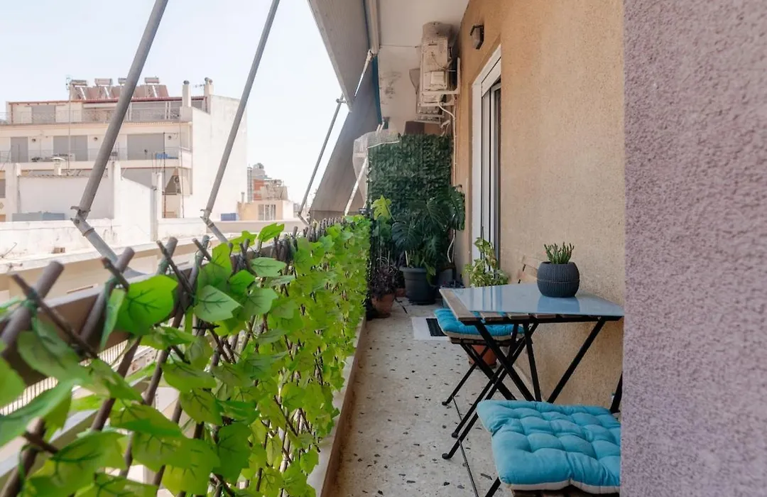 Cozy&Bright Home - 50m from metro station Άg Antonios-1